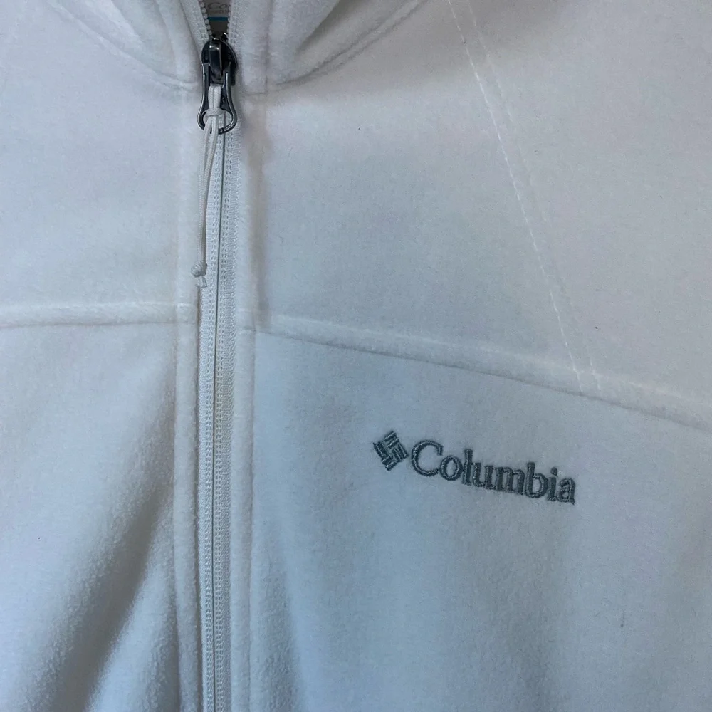 Columbia Zip Up Sweater - Picture 3 of 3